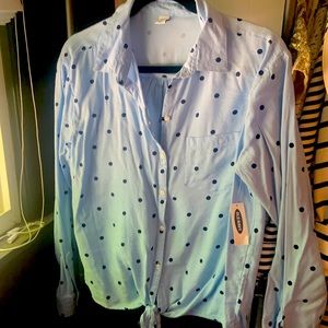 NWT super cute polka dot tie front shirt